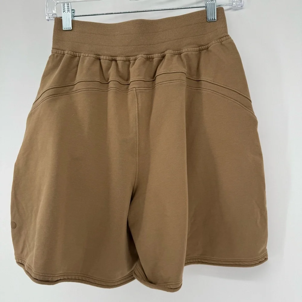 Lululemon LA French Terry HR Long Short Size 4 Cozy Activewear